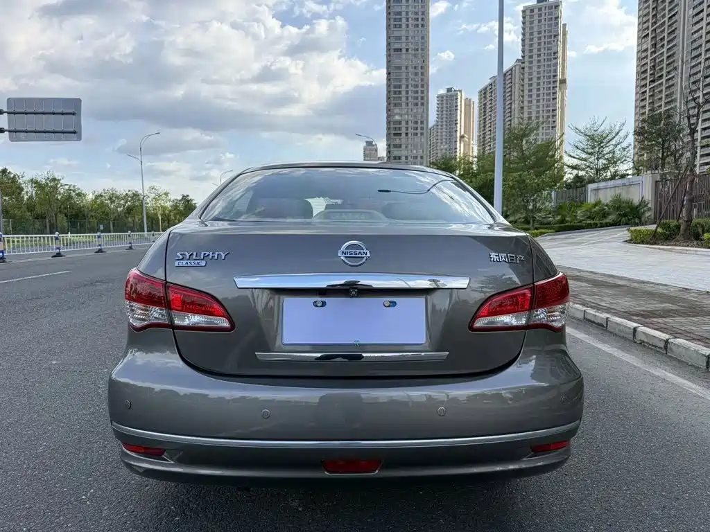 Nissan Sylphy 2013