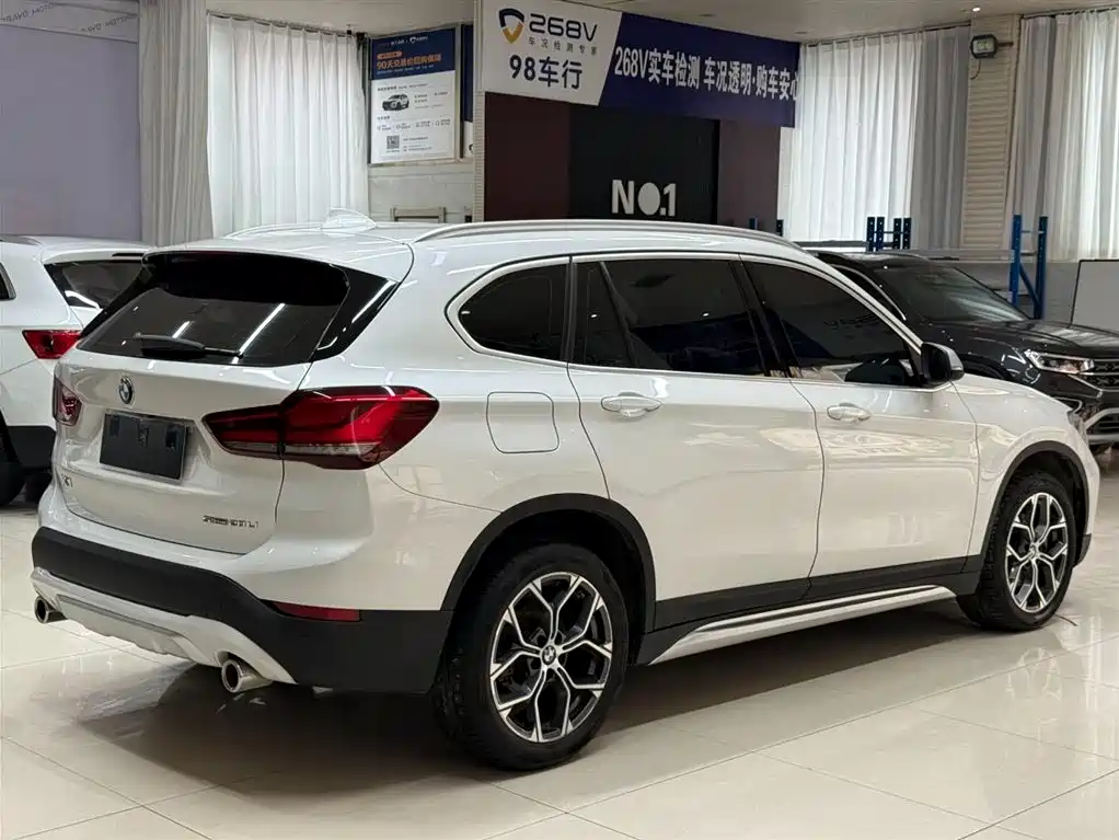 BMW X1 2023
