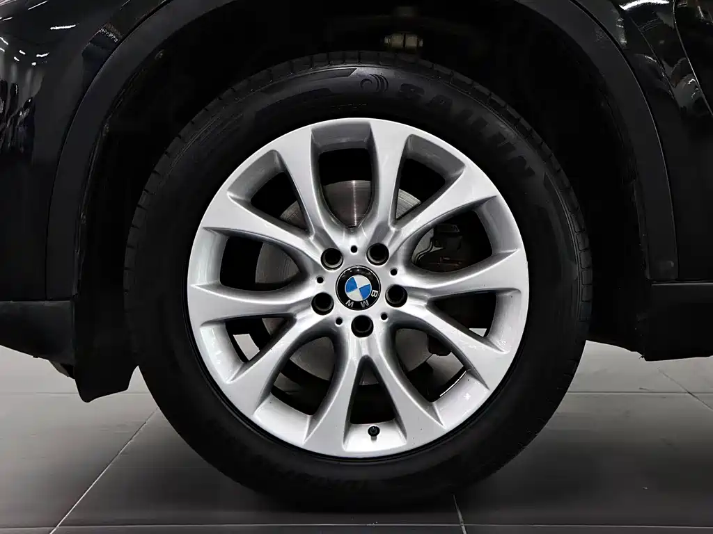 BMW X5 2015 — фото 8