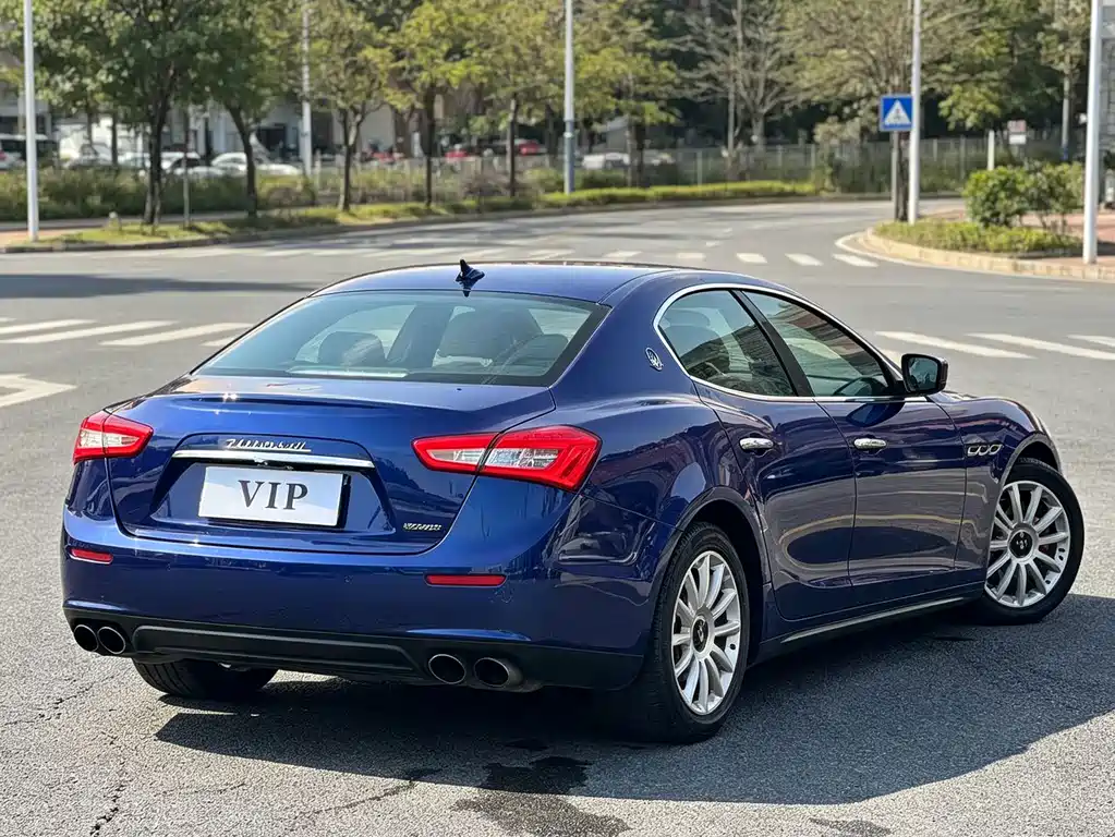 Maserati Ghibli 2015 — фото 9