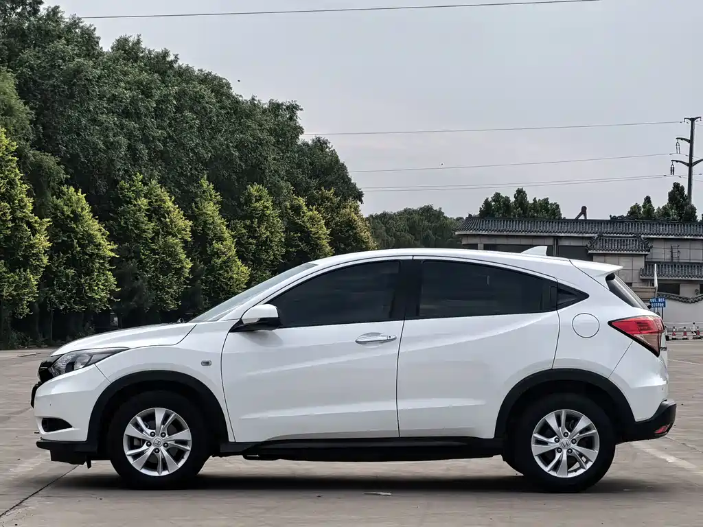 Honda Vezel 2019 — фото 3