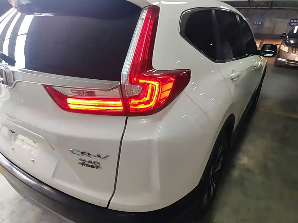 Honda CR-V 2018 — фото 8