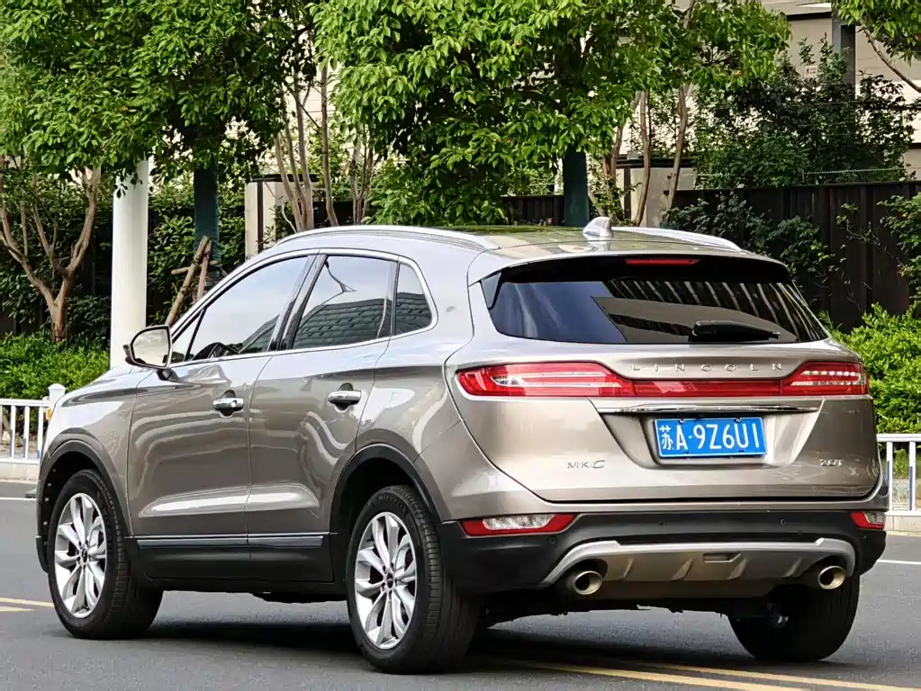 Lincoln MKC 2019 — фото 12