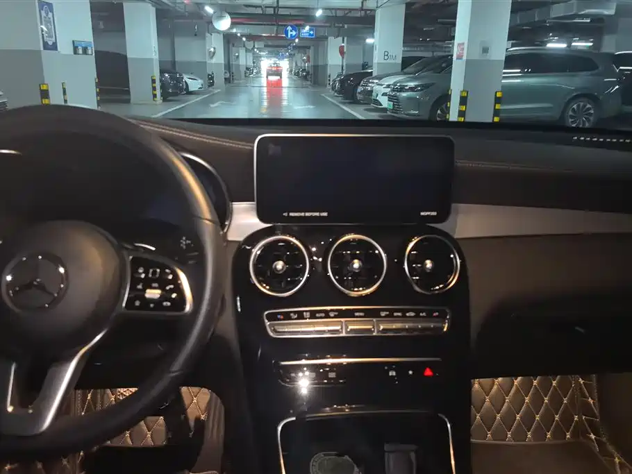 Mercedes-Benz GLC Coupe 2022 — фото 13