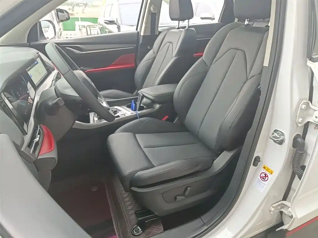 Changan CS55PLUS 2021 — фото 15