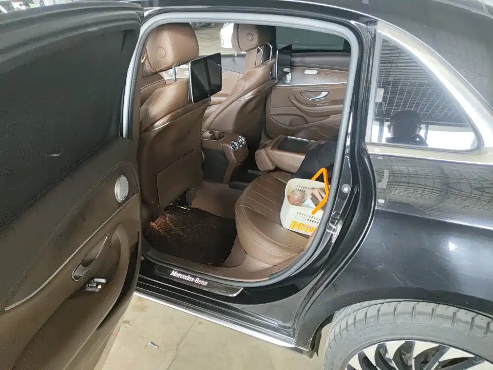Mercedes-Benz E-Class 2018