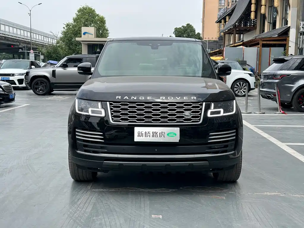 Land Rover Range Rover 2018 — фото 2