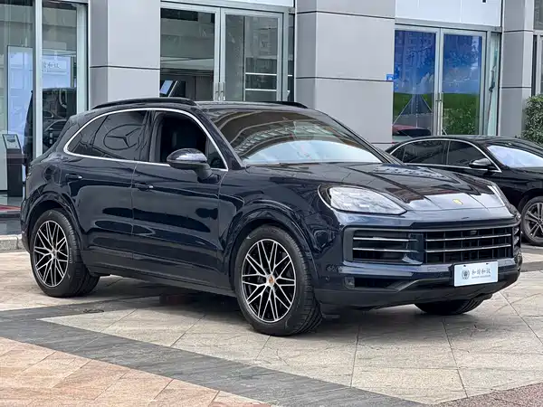 Porsche Cayenne 2024