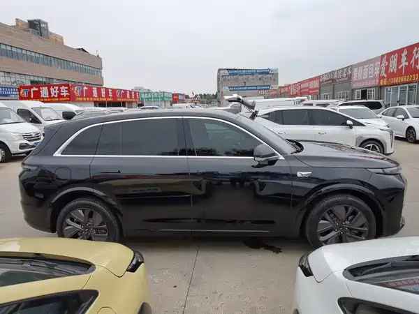 Li Auto L7 2024