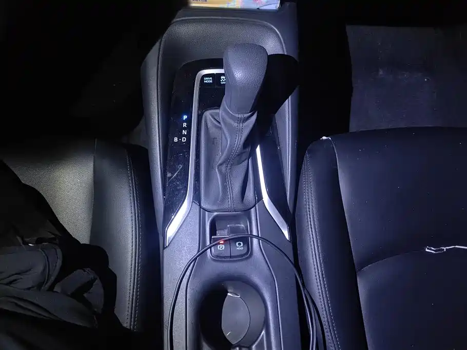 Toyota Corolla 2022 — фото 16