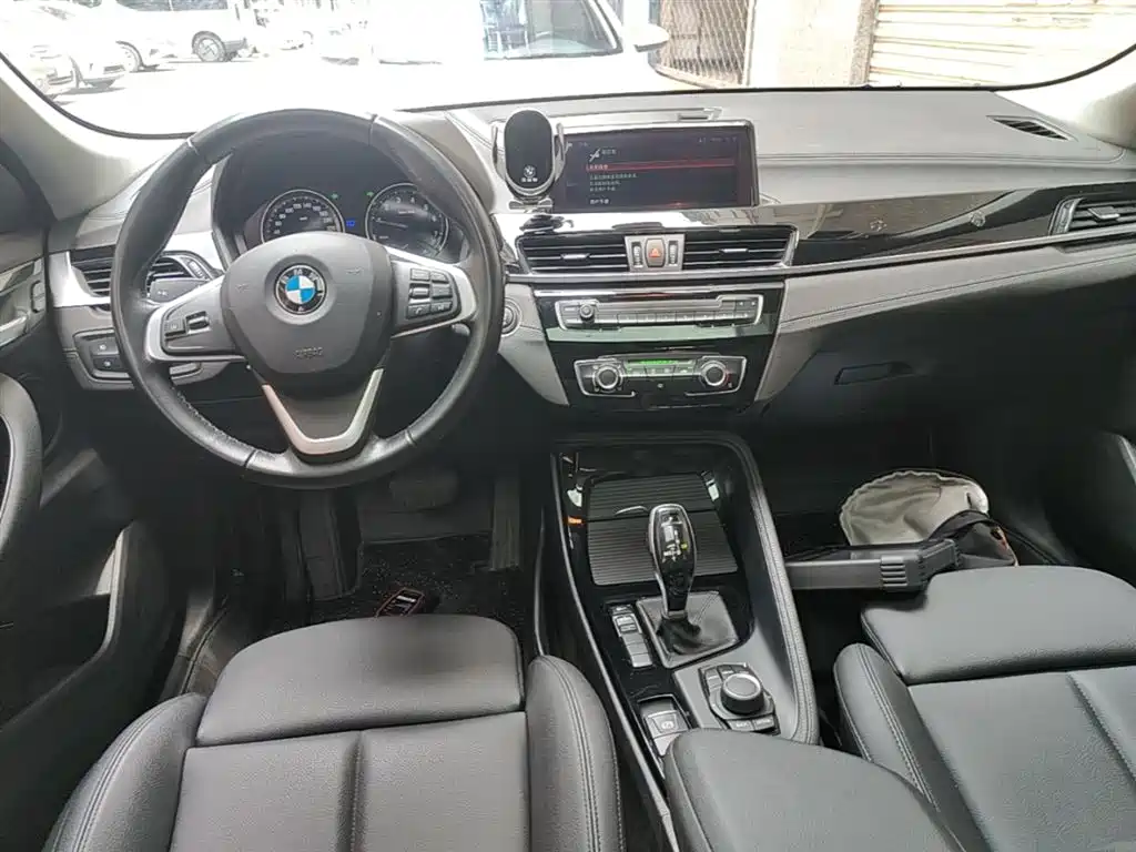 BMW X2 2019 — фото 10