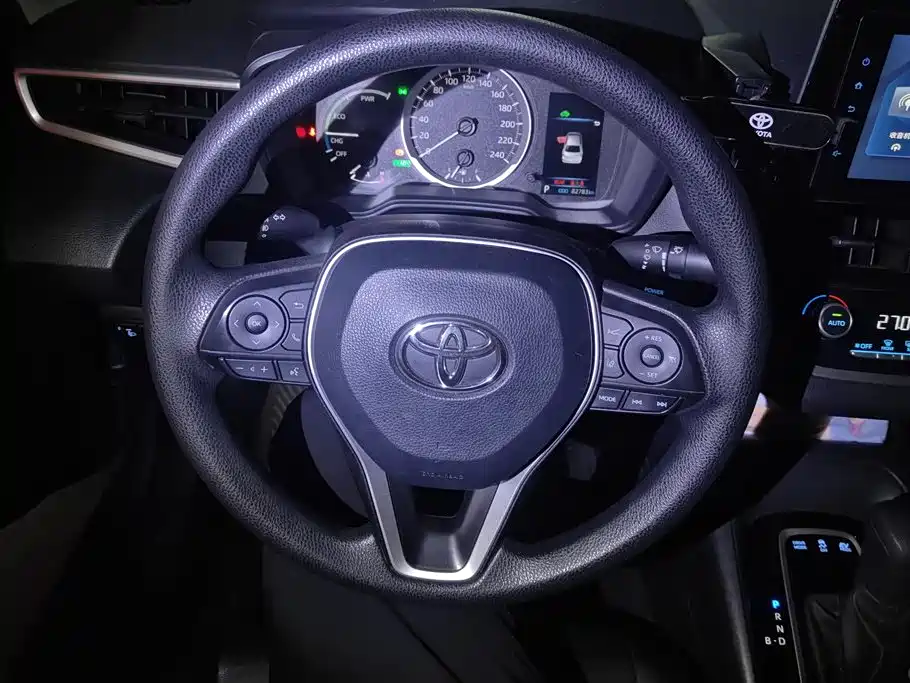 Toyota Corolla 2022 — фото 15