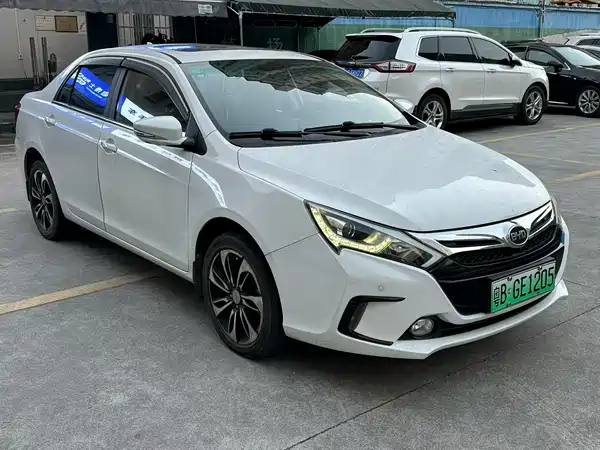 BYD Qin NEV 2016