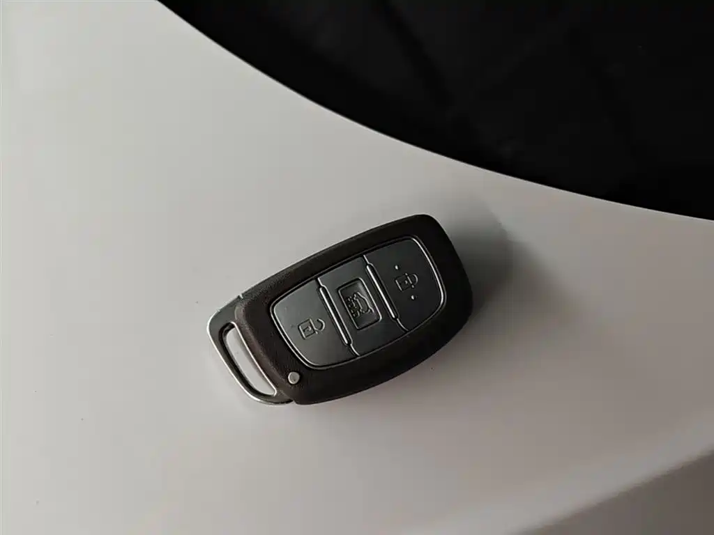 Hyundai Tucson 2020 — фото 8