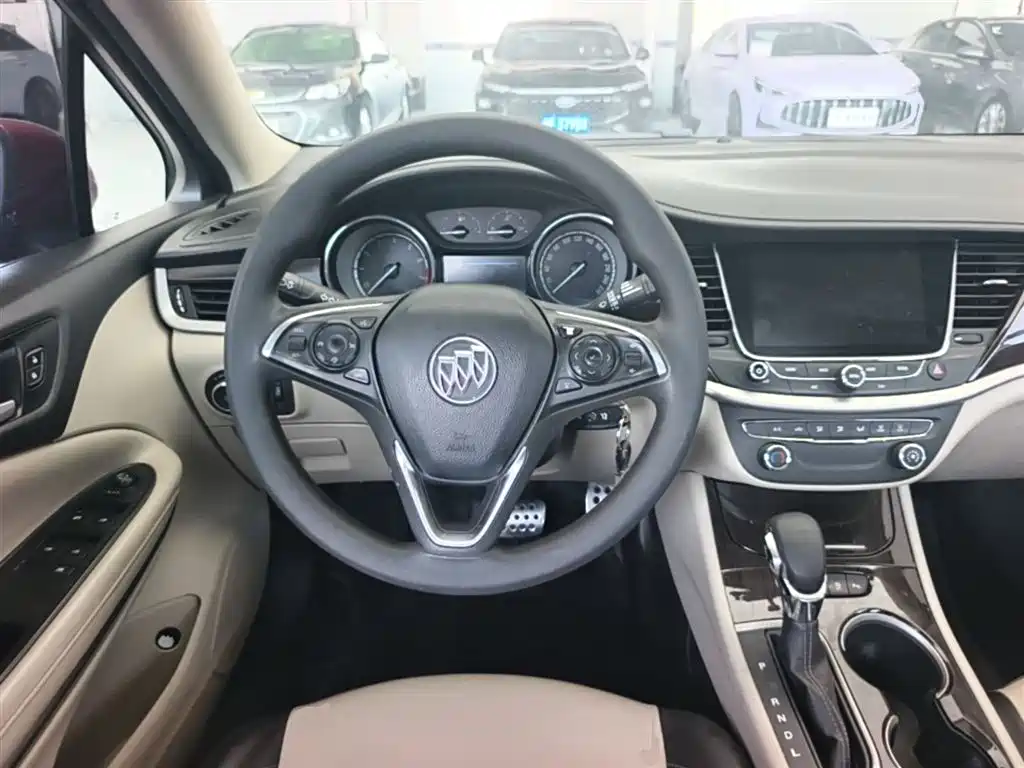 Buick Verano 2018 — фото 11