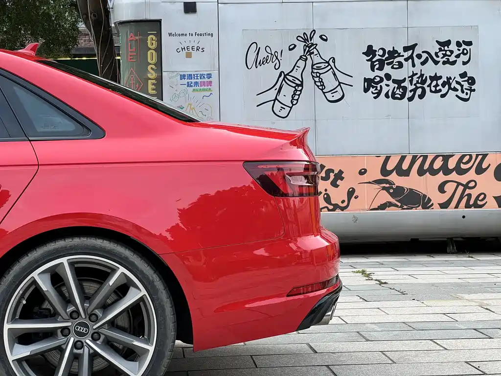 Audi S4 2018 — фото 9