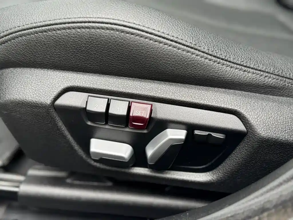 BMW 3 Series GT 2018 — фото 12