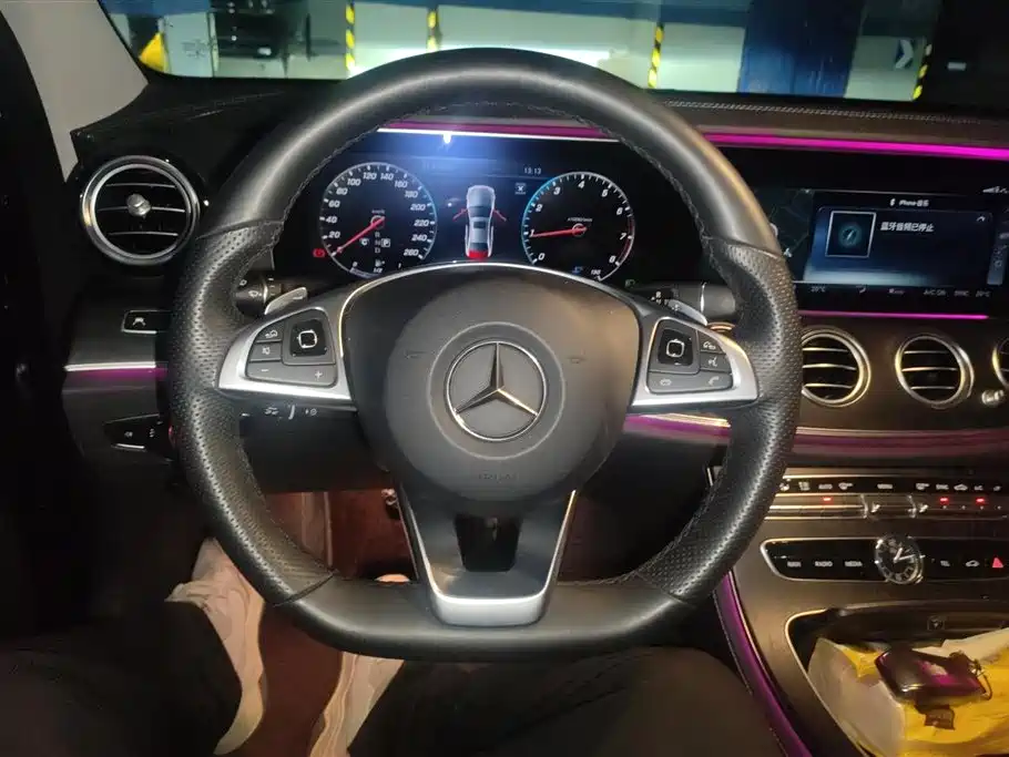 Mercedes-Benz E-Class 2018 — фото 13