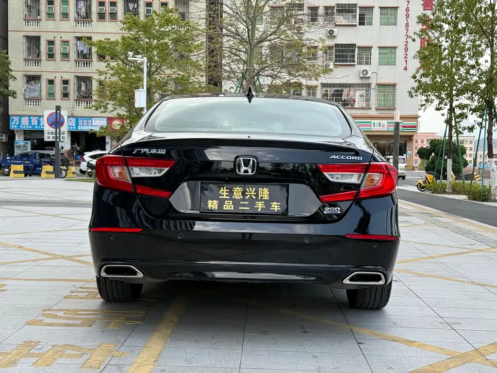 Honda Accord 2020 — фото 23