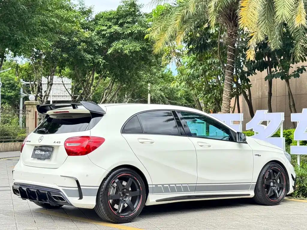 Mercedes-Benz A-Class AMG 2016 — фото 4