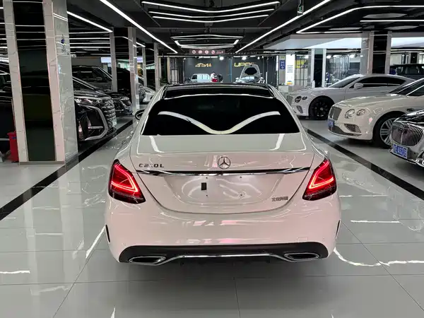 Mercedes-Benz C-Class 2020