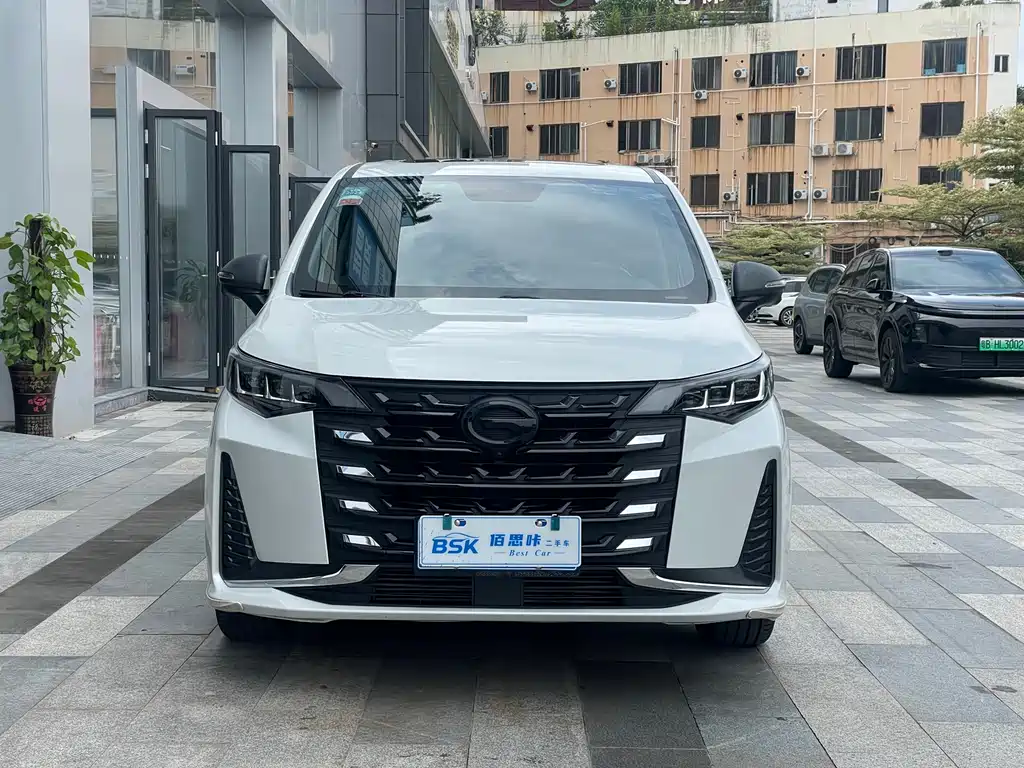 GAC Motor Trumpchi M6 2022 — фото 2