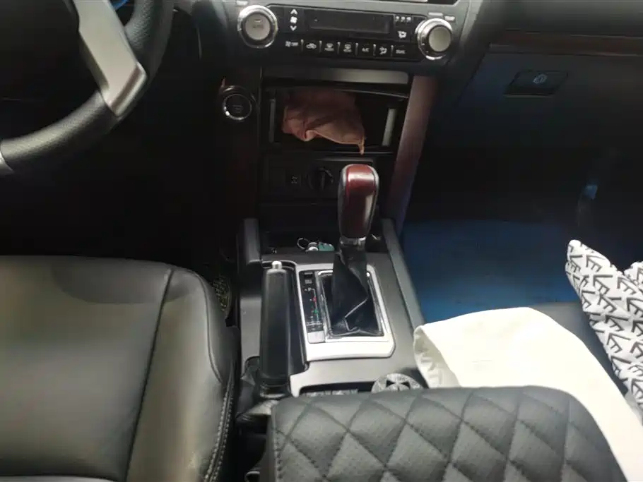 Toyota Prado 2016 — фото 16