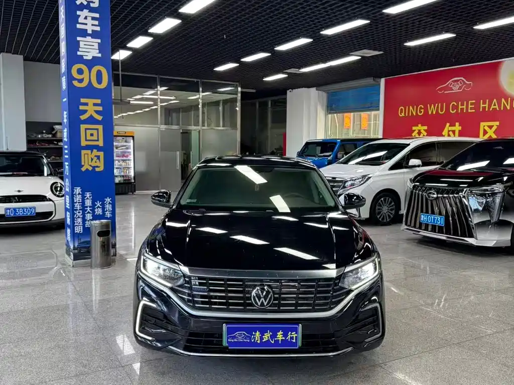 Volkswagen Passat New Energy 2023 — фото 3