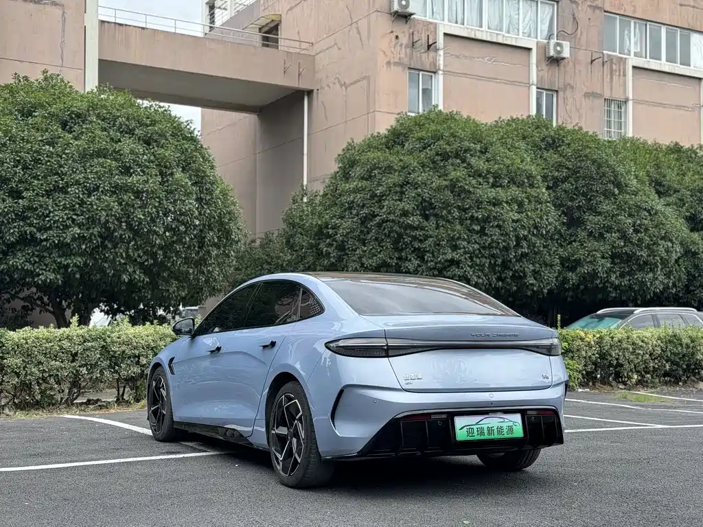 BYD Seal 2023 — фото 11