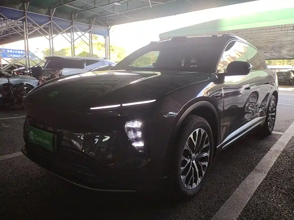 NIO ES6 2025