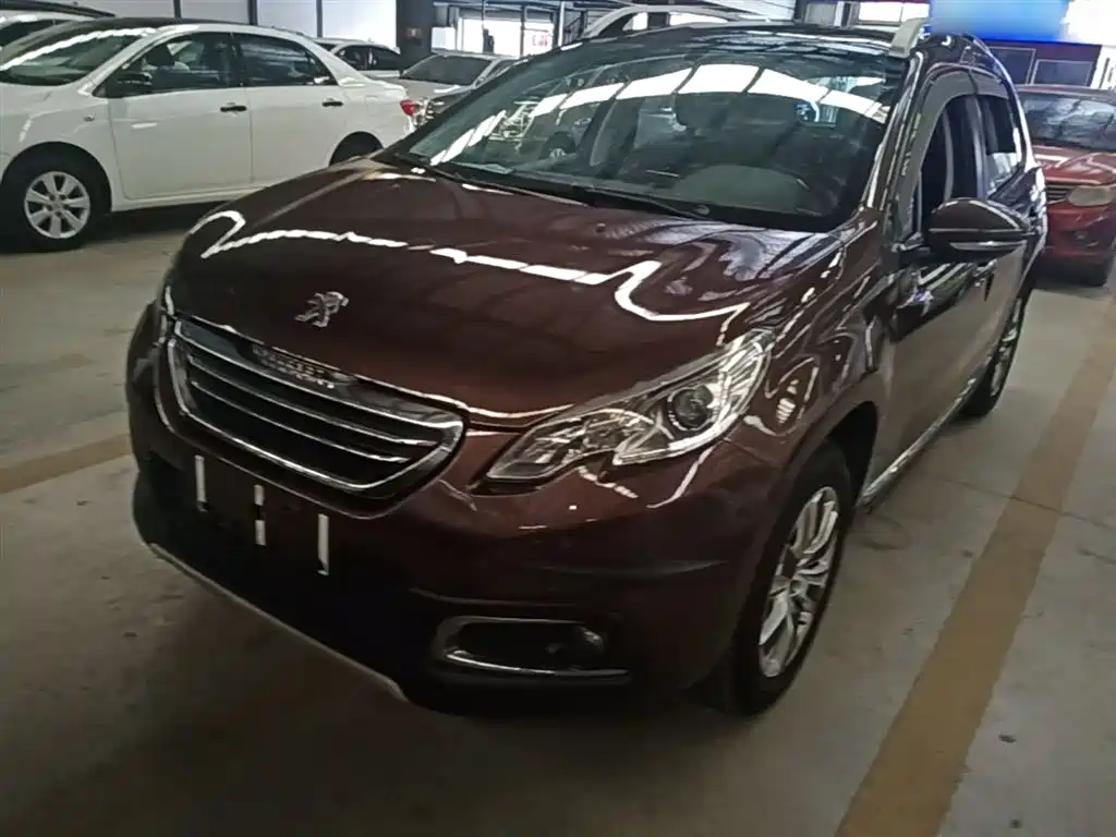 Peugeot 2008 2015 — фото 1