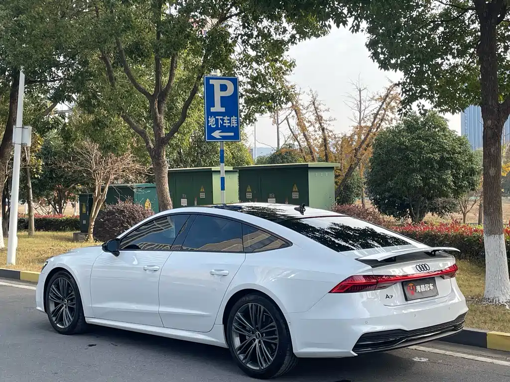 Audi A7 2024 — фото 4