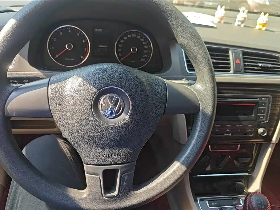 Volkswagen Gran Lavida 2015 — фото 12