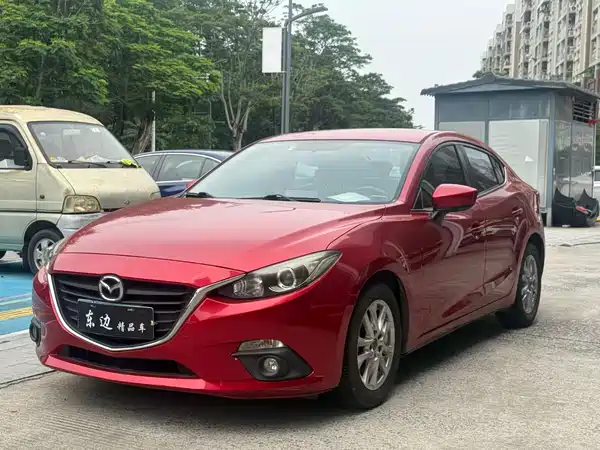 Mazda 3 Axela 2016