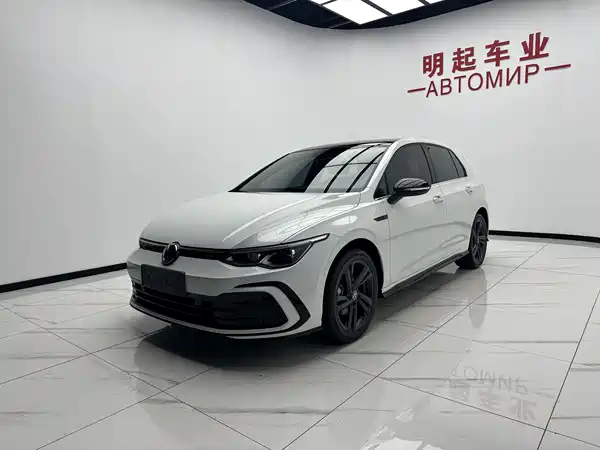Volkswagen Golf 2022