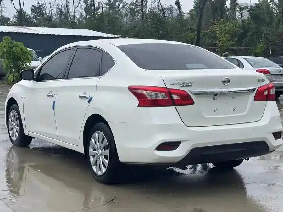 Nissan Sylphy 2022 — фото 14