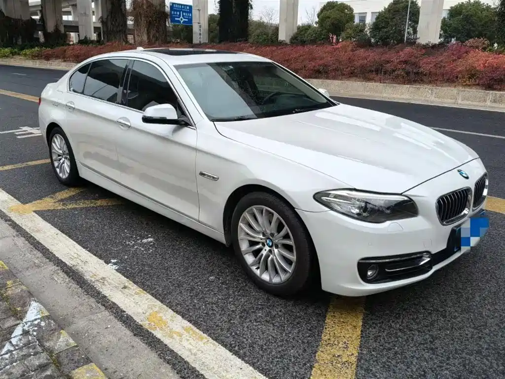 BMW 5 Series 2016