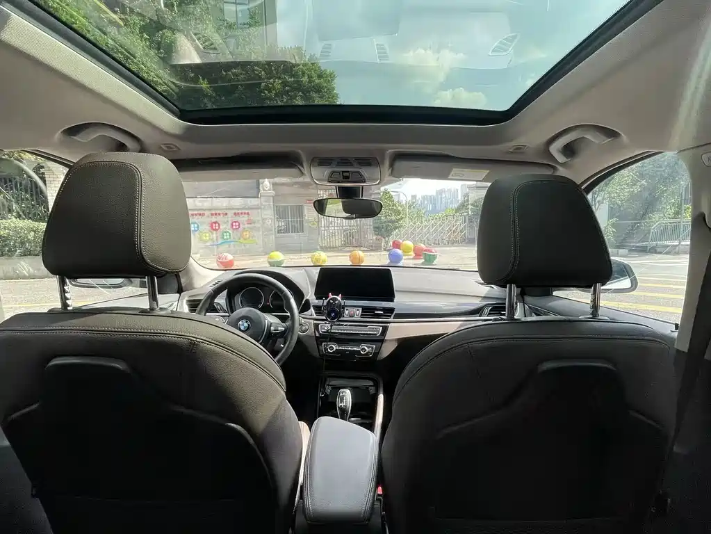 BMW X1 2020 — фото 12