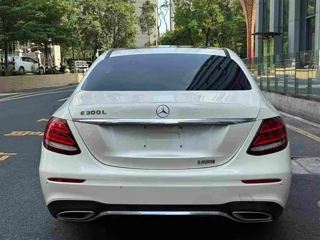 Mercedes-Benz E-Class 2020