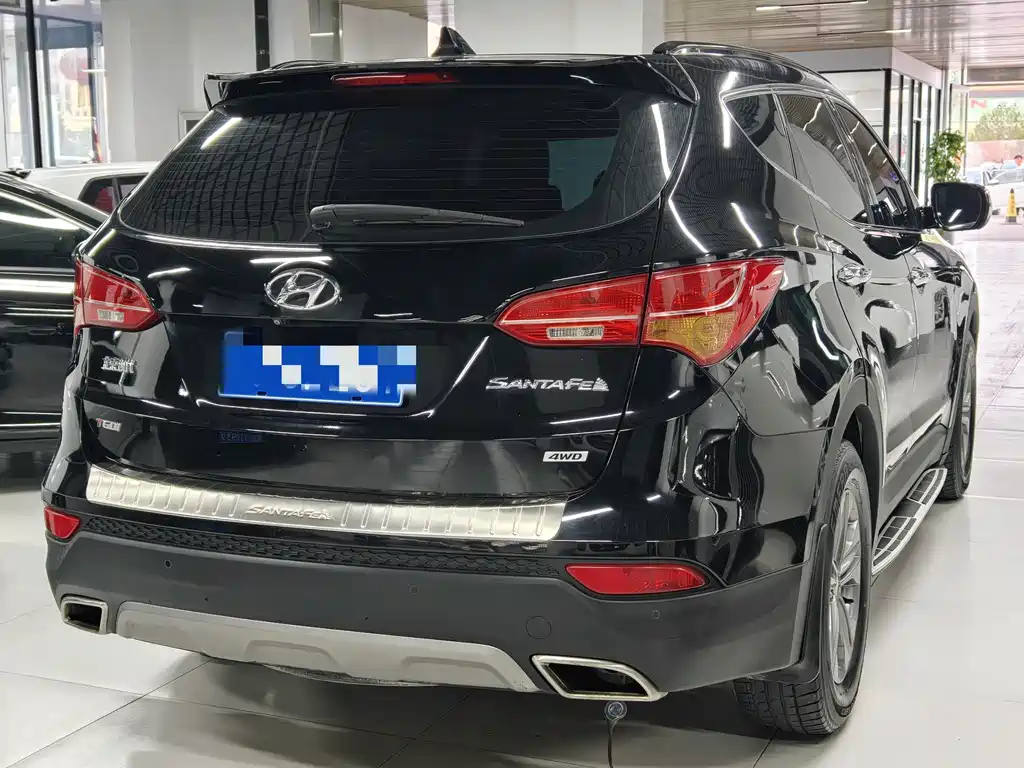 Hyundai Santa Fe 2015 — фото 3