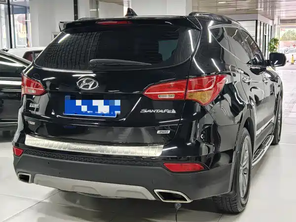 Hyundai Santa Fe 2015