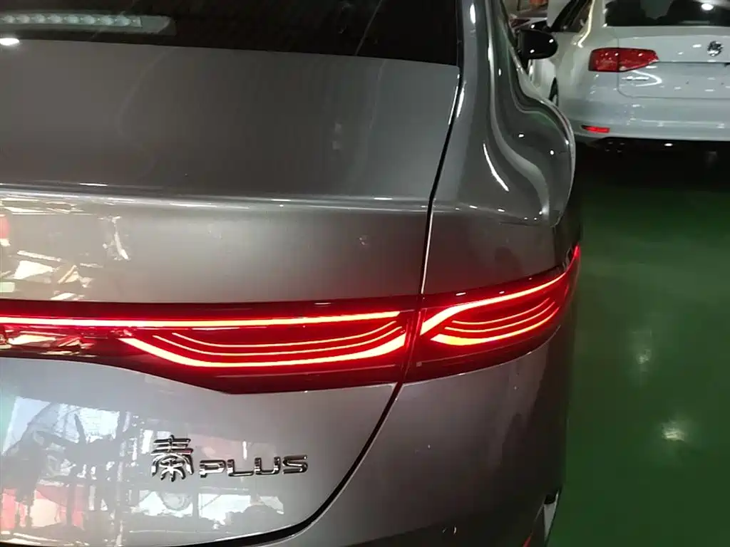 BYD Qin PLUS 2025 — фото 8