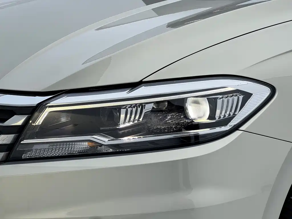 Volkswagen Lavida 2019 — фото 18