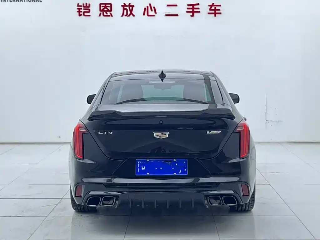 Cadillac CT4 2022 — фото 15