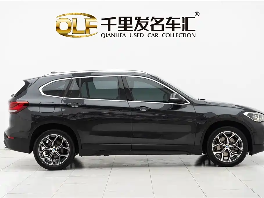 BMW X1 2022 — фото 7