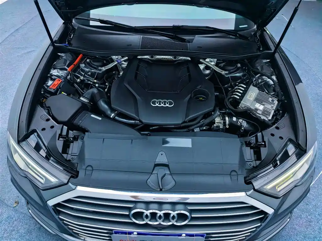 Audi A6L 2021 — фото 20