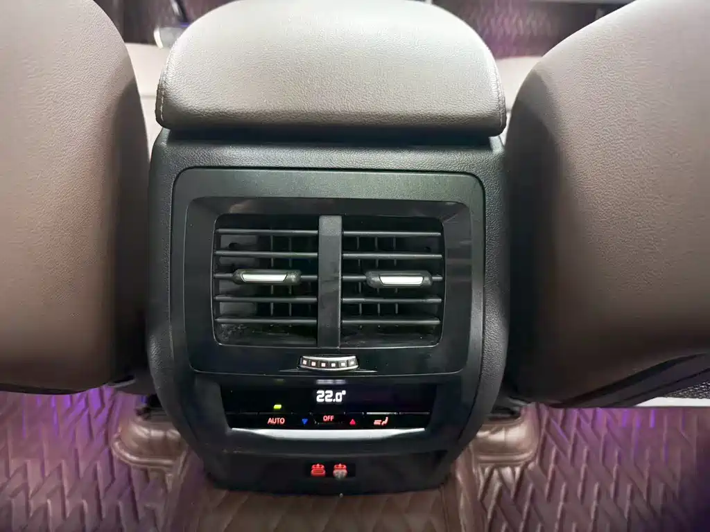 BMW X4 2021 — фото 18