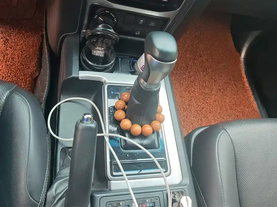 Toyota Prado 2019 — фото 16