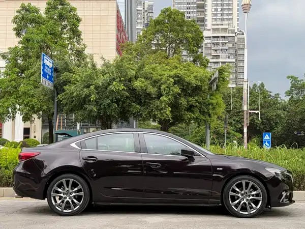 Mazda Atenza 2019
