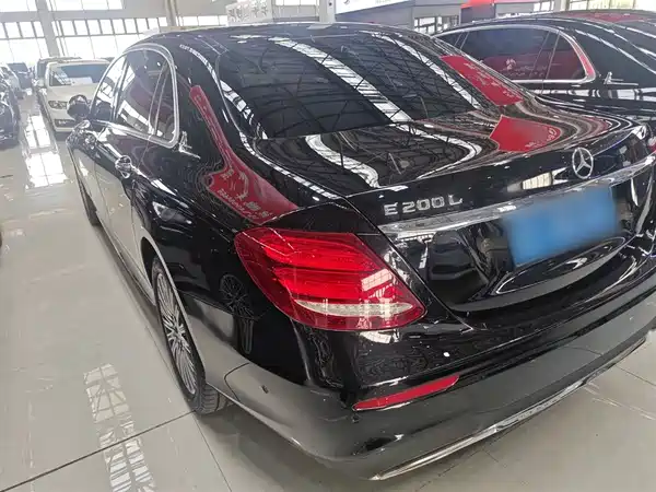 Mercedes-Benz E-Class 2019